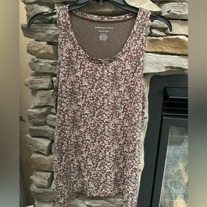 American Eagle Seeveless Top